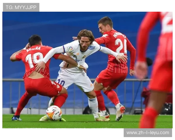 塞维利亚戈麦斯外围重炮直冲上角